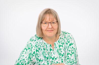 "Mit optimierten Online-Pressetexten begleite ich Sie in eine starke Sichtbarkeit." (© @Fotoprofile Katrin Bernhard) Bild